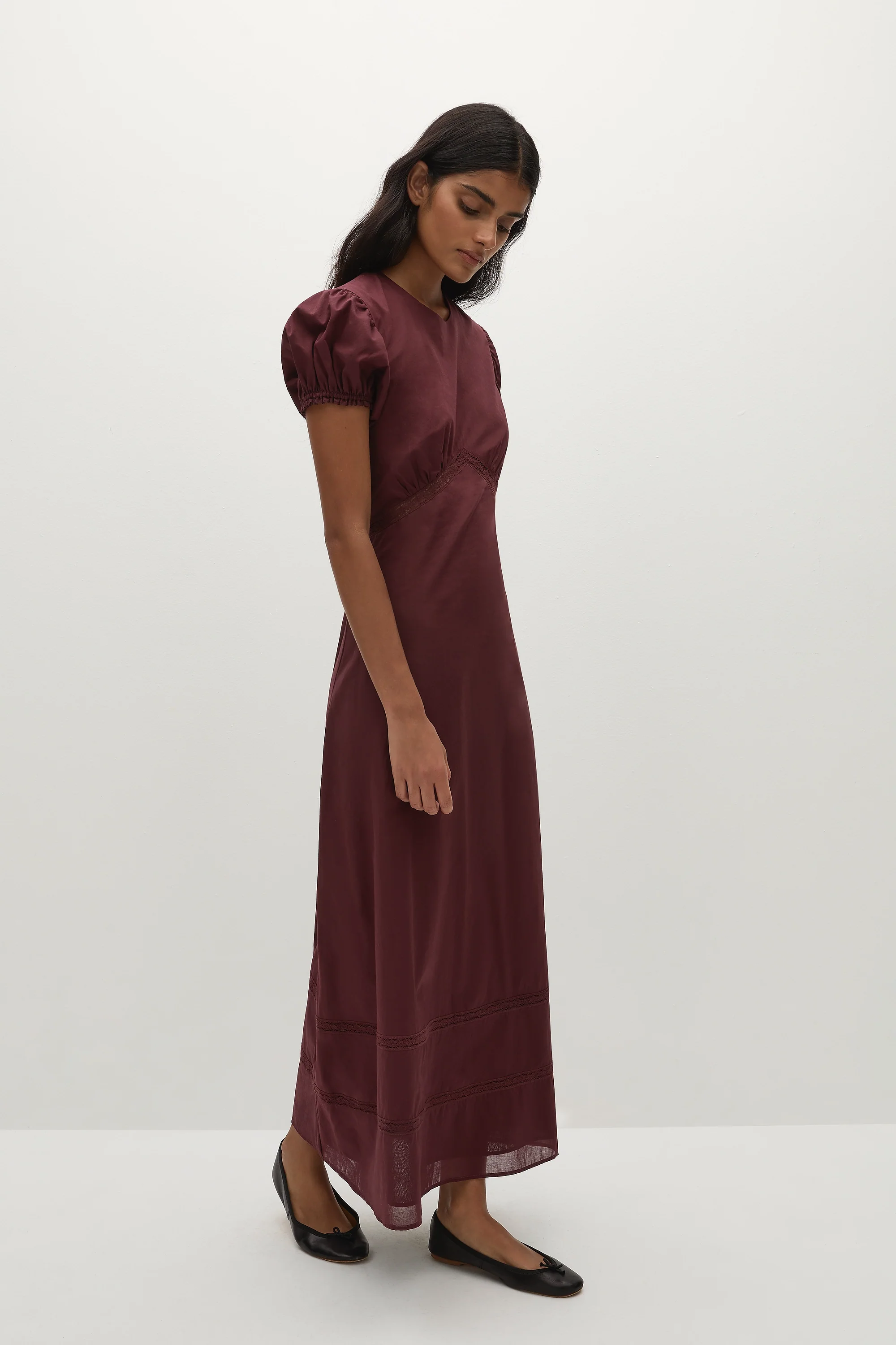 Dagny Midi Dress Bordeaux - Image 3