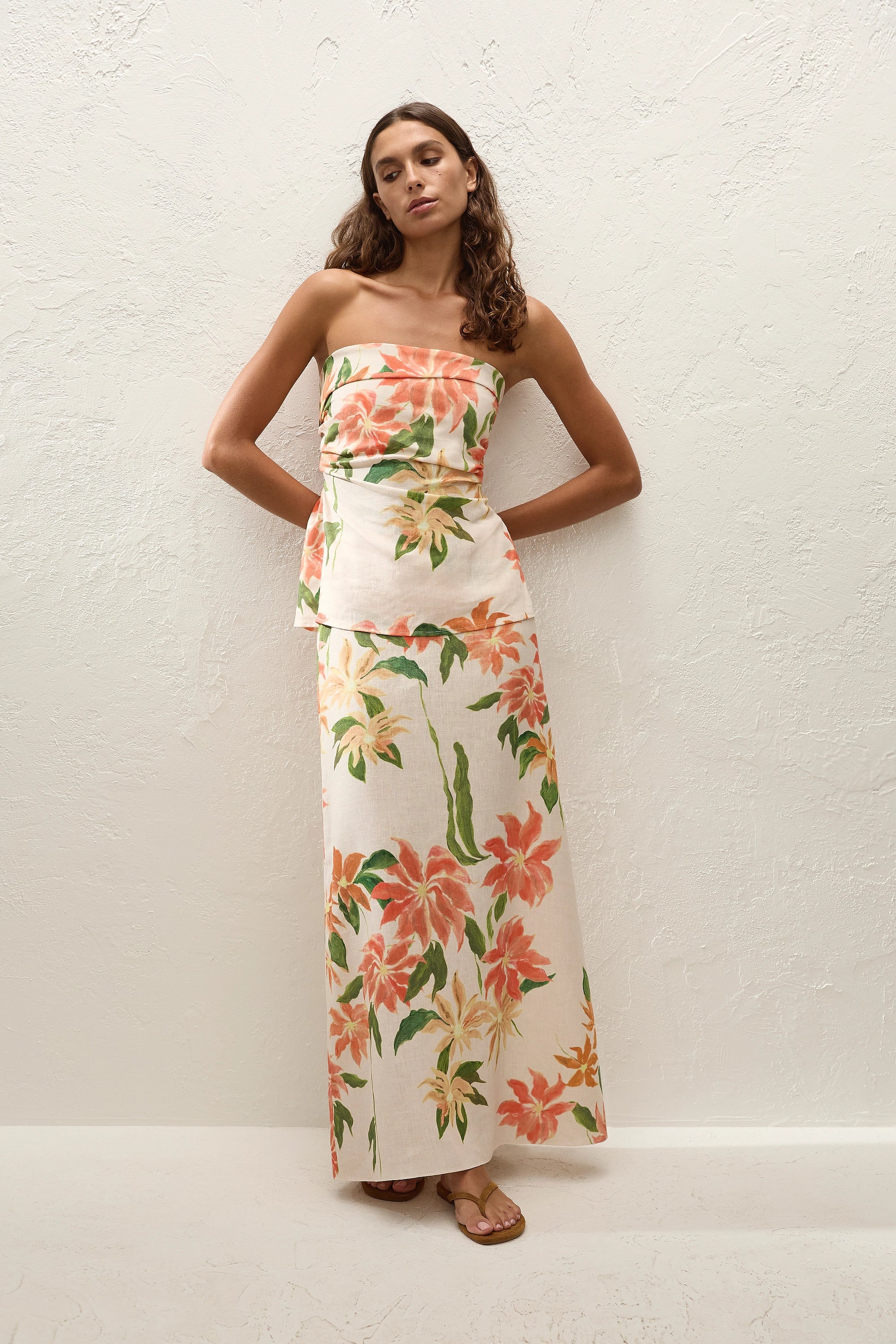 Eleanore Strapless Top Jardines Floral - Image 2