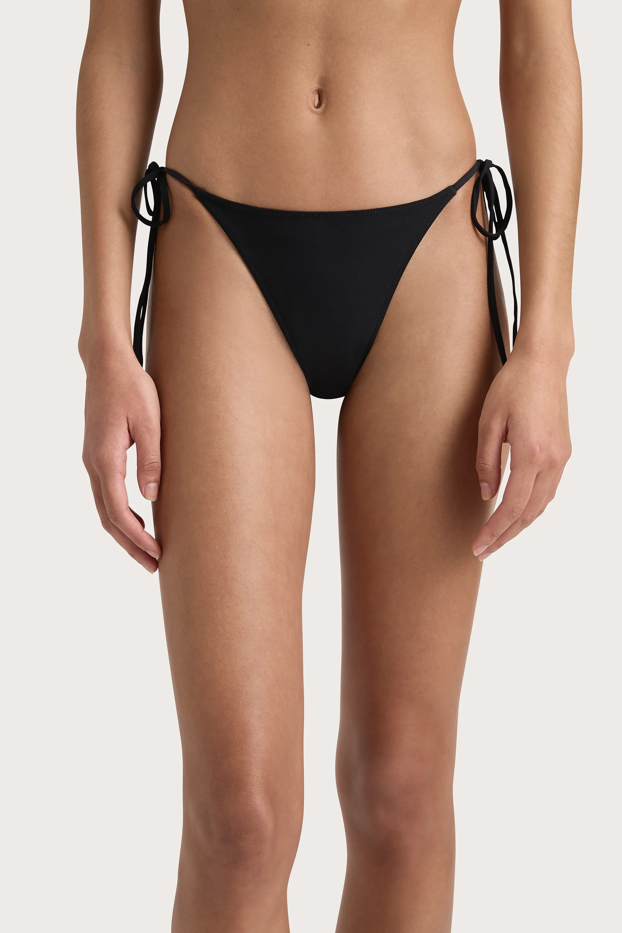 Leo Bikini Bottom Black - Final Sale - Image 2