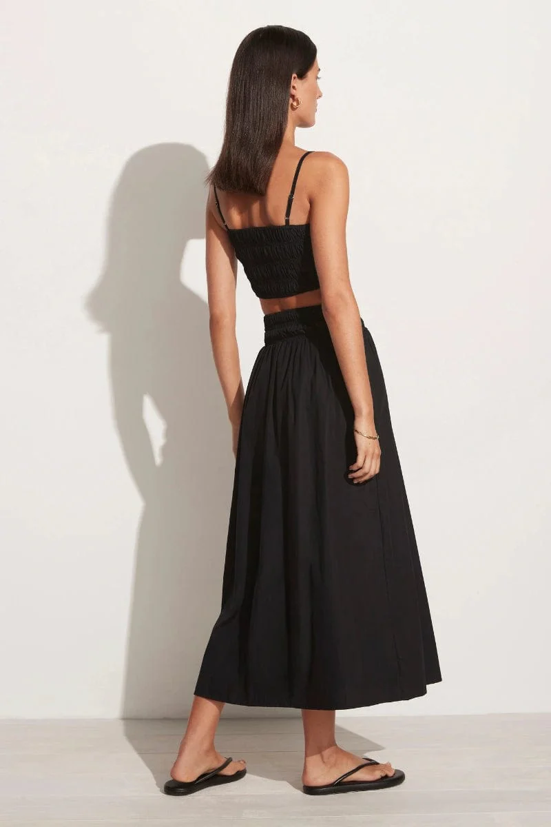 Liya Top Plain Black - Final Sale - Image 4