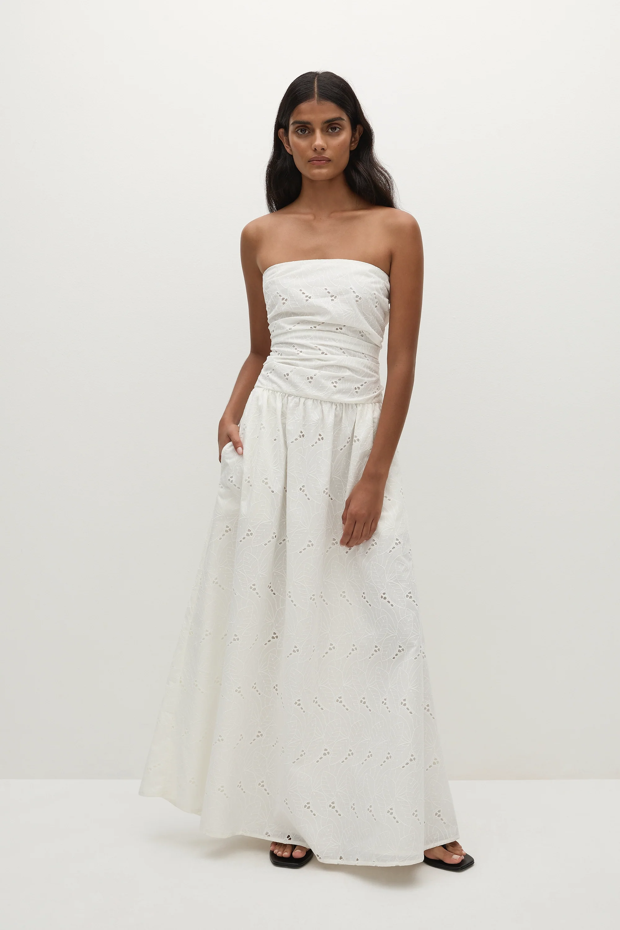 Moa Maxi Dress Birgitta Broderie Anglaise White - Final Sale