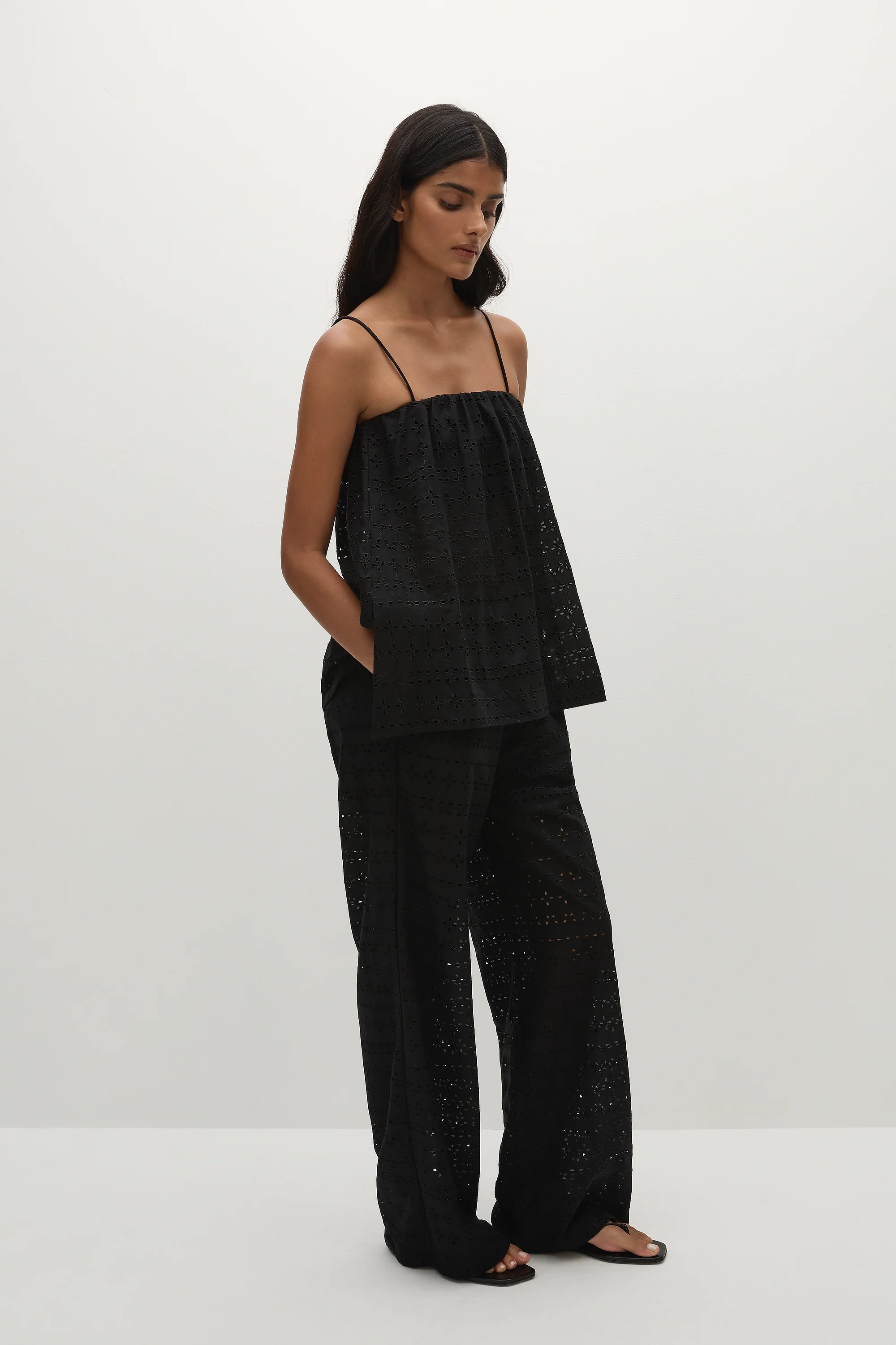 Navia Top Agnes Broderie Anglaise Black - Final Sale - Image 5