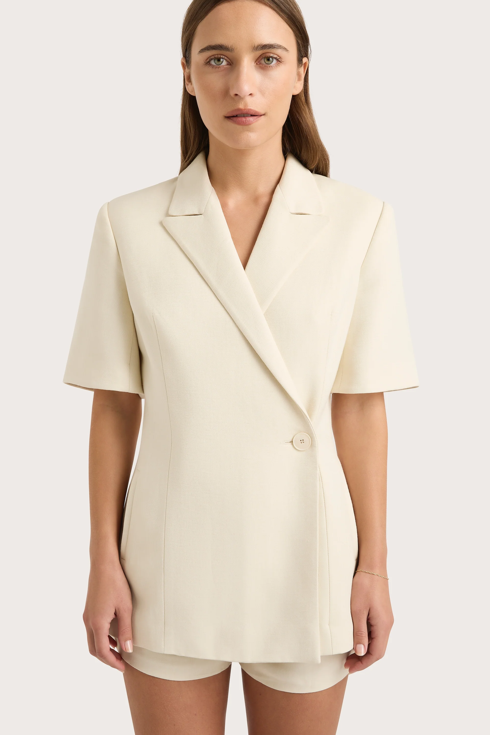 Noto Mini Short Beige - Final Sale - Image 3