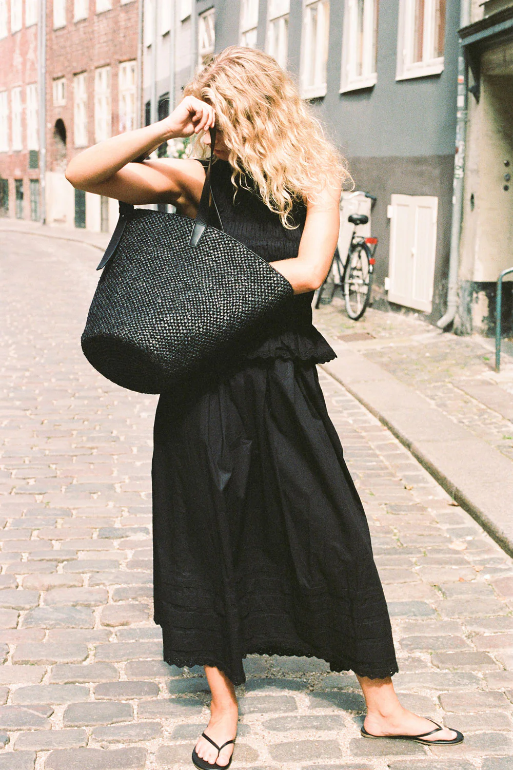 Ruth Skirt Black - Image 2