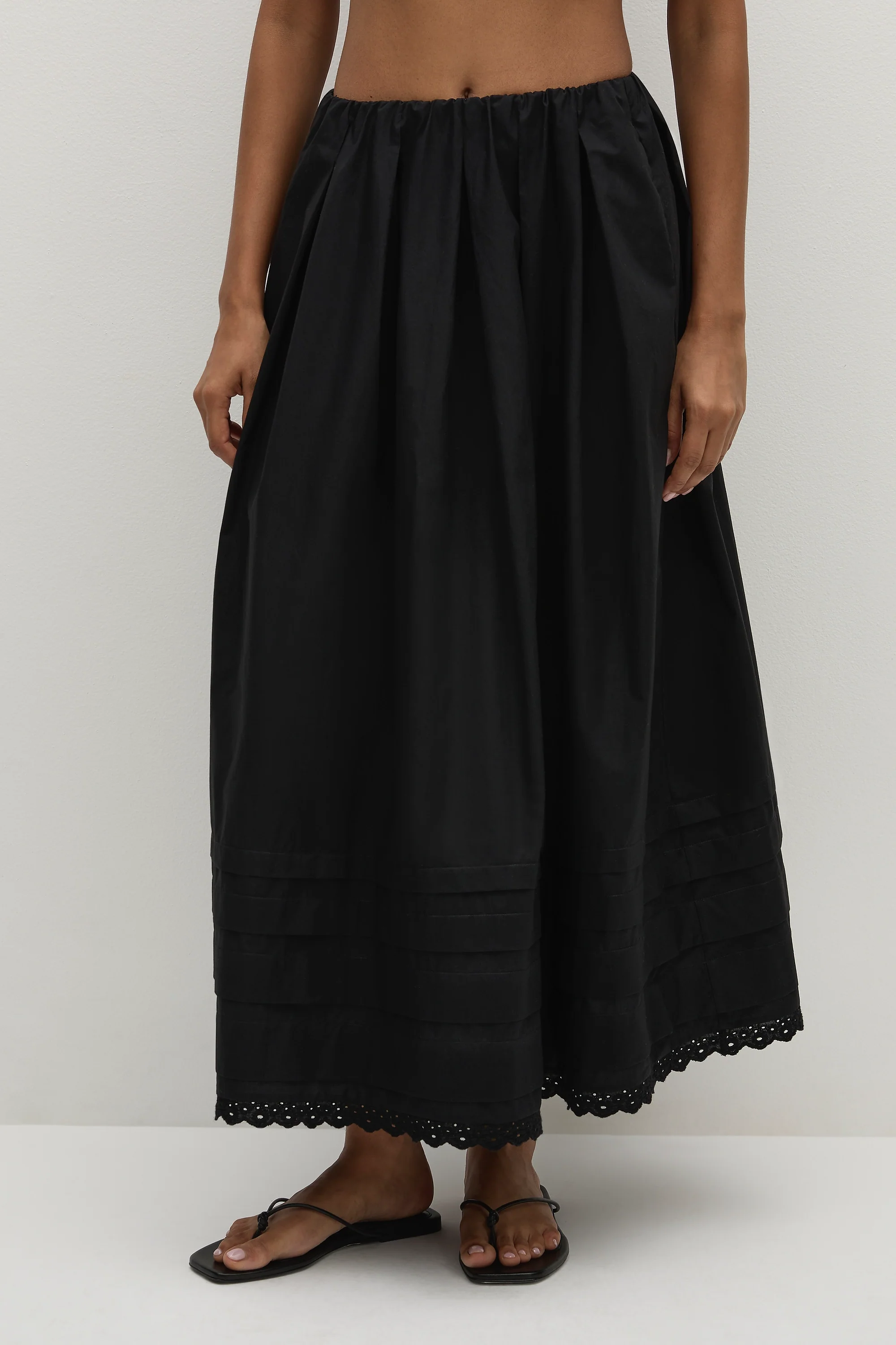 Ruth Skirt Black - Image 4