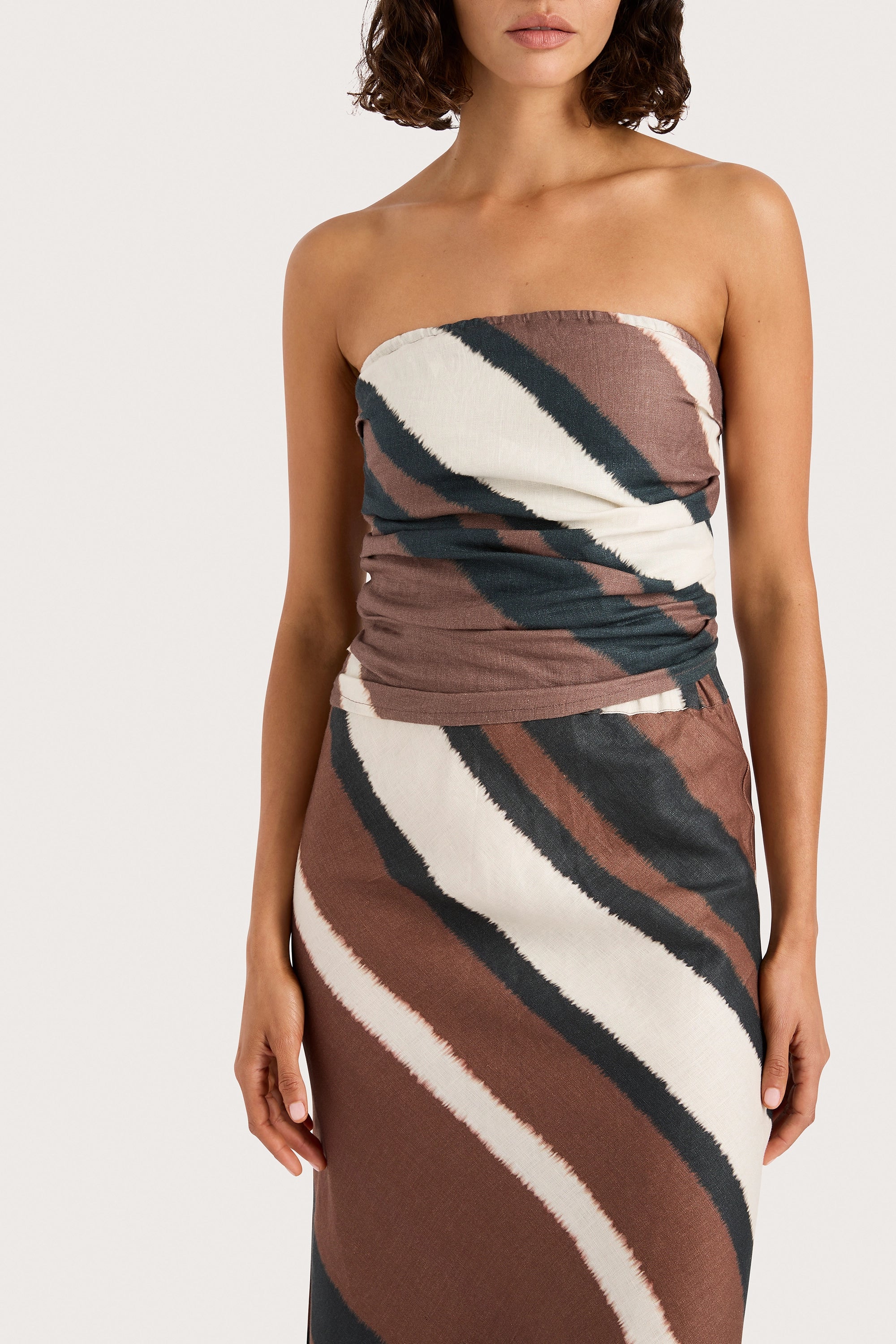 Setubal Top Futura Stripe Chocolate - Final Sale - Image 4