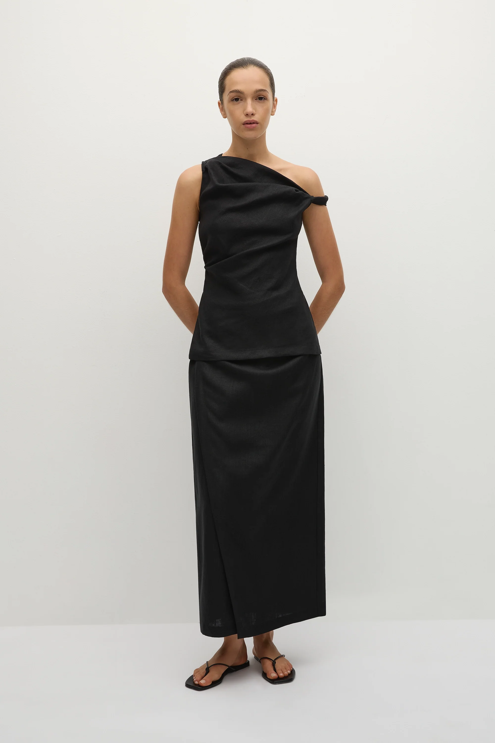 Suis Top Black - Final Sale