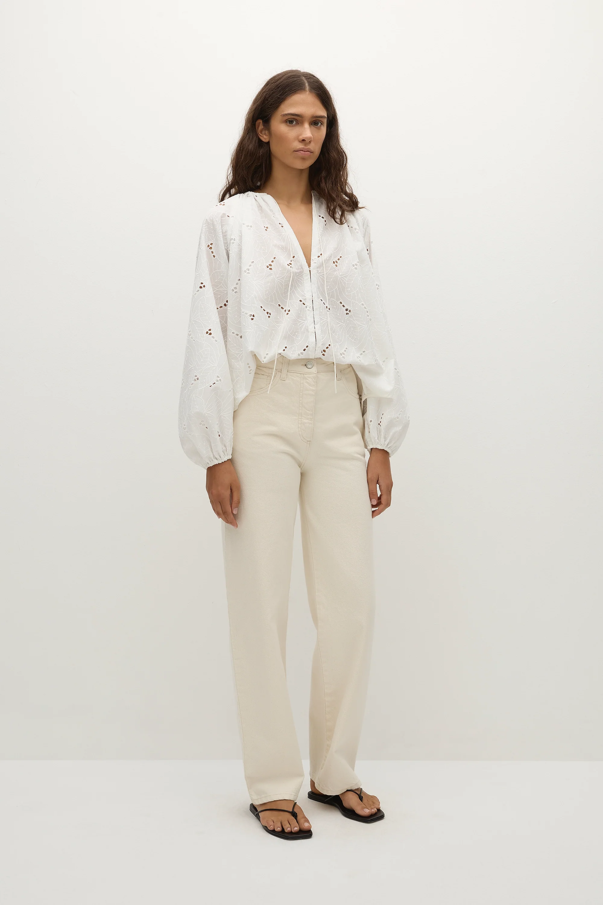 Thora Blouse Birgitta Broderie Anglaise White - Final Sale - Image 3